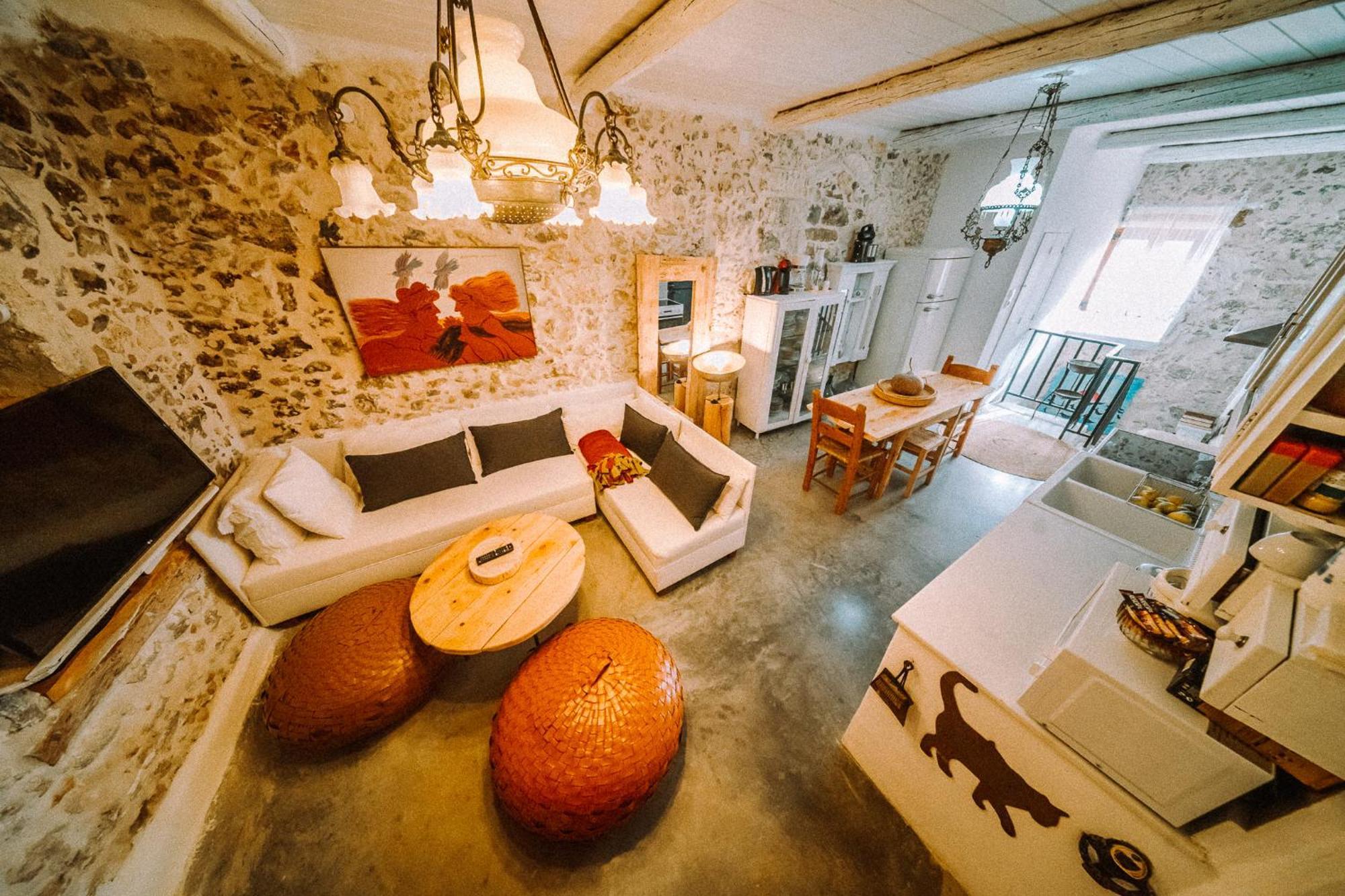 Antonia'S Stonebuilt Mansion With A Private Pool Villa Armenoi  Luaran gambar
